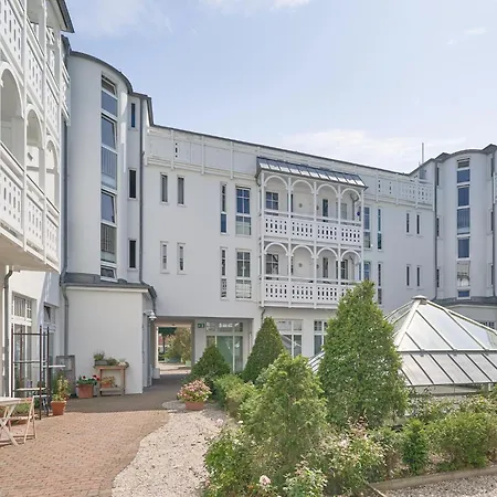 Lejlighed Im 3 Og Mit Balkon In *