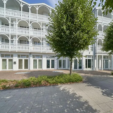 Im 3 Og Mit Balkon In Apartamento